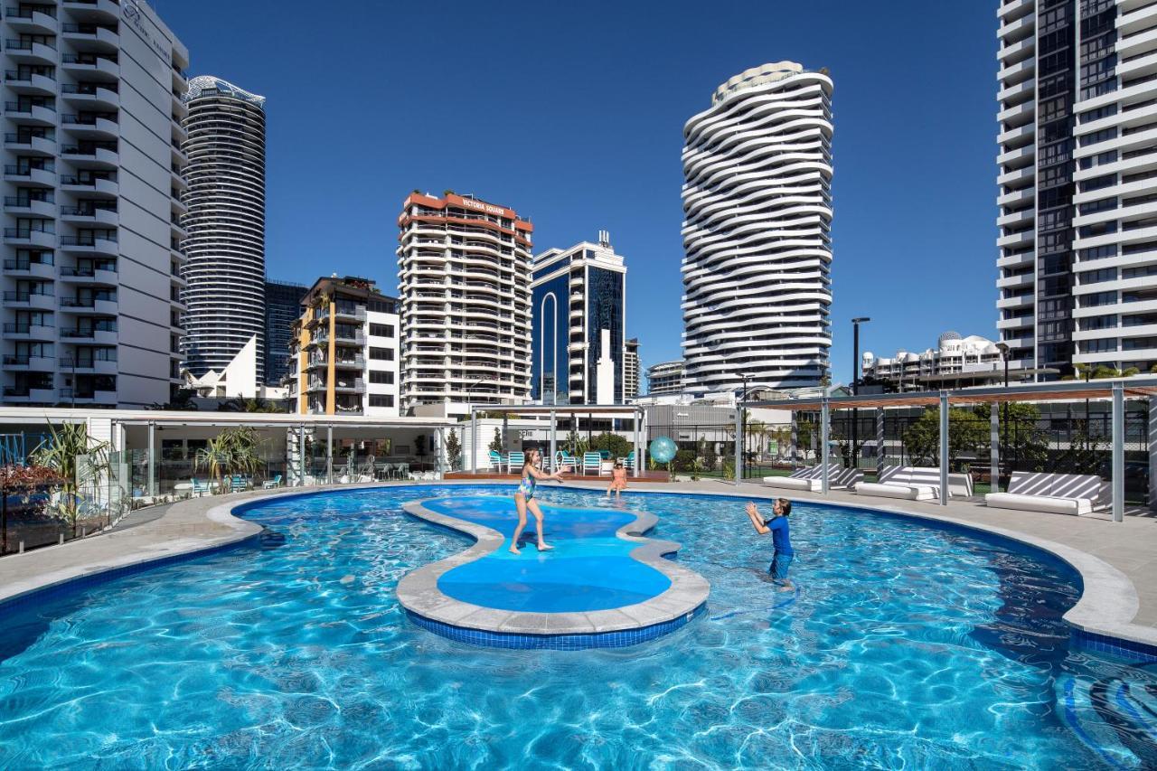Ultiqa Beach Haven On Broadbeach Gold Coast Exterior photo