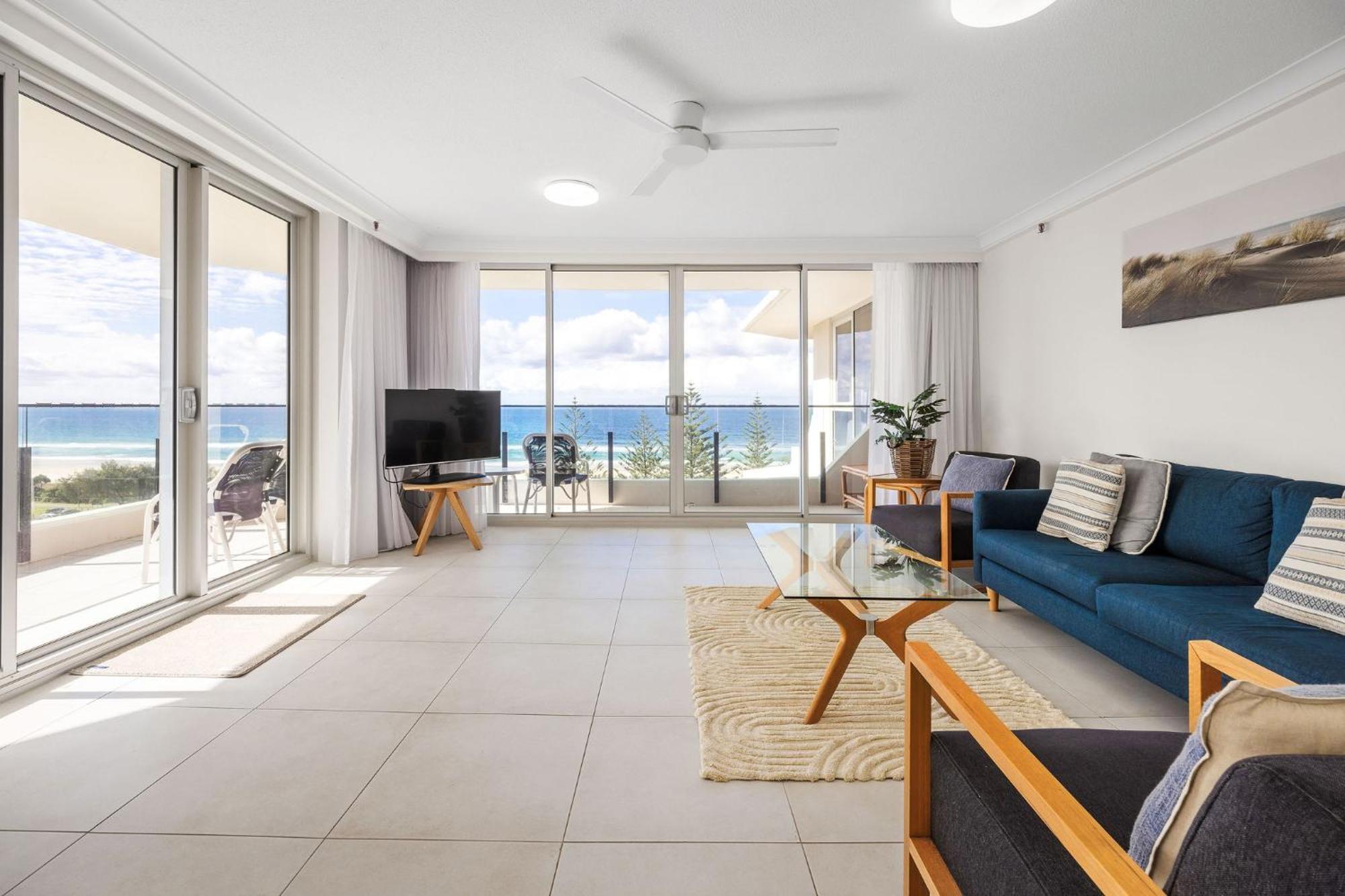 Ultiqa Beach Haven On Broadbeach Gold Coast Exterior photo