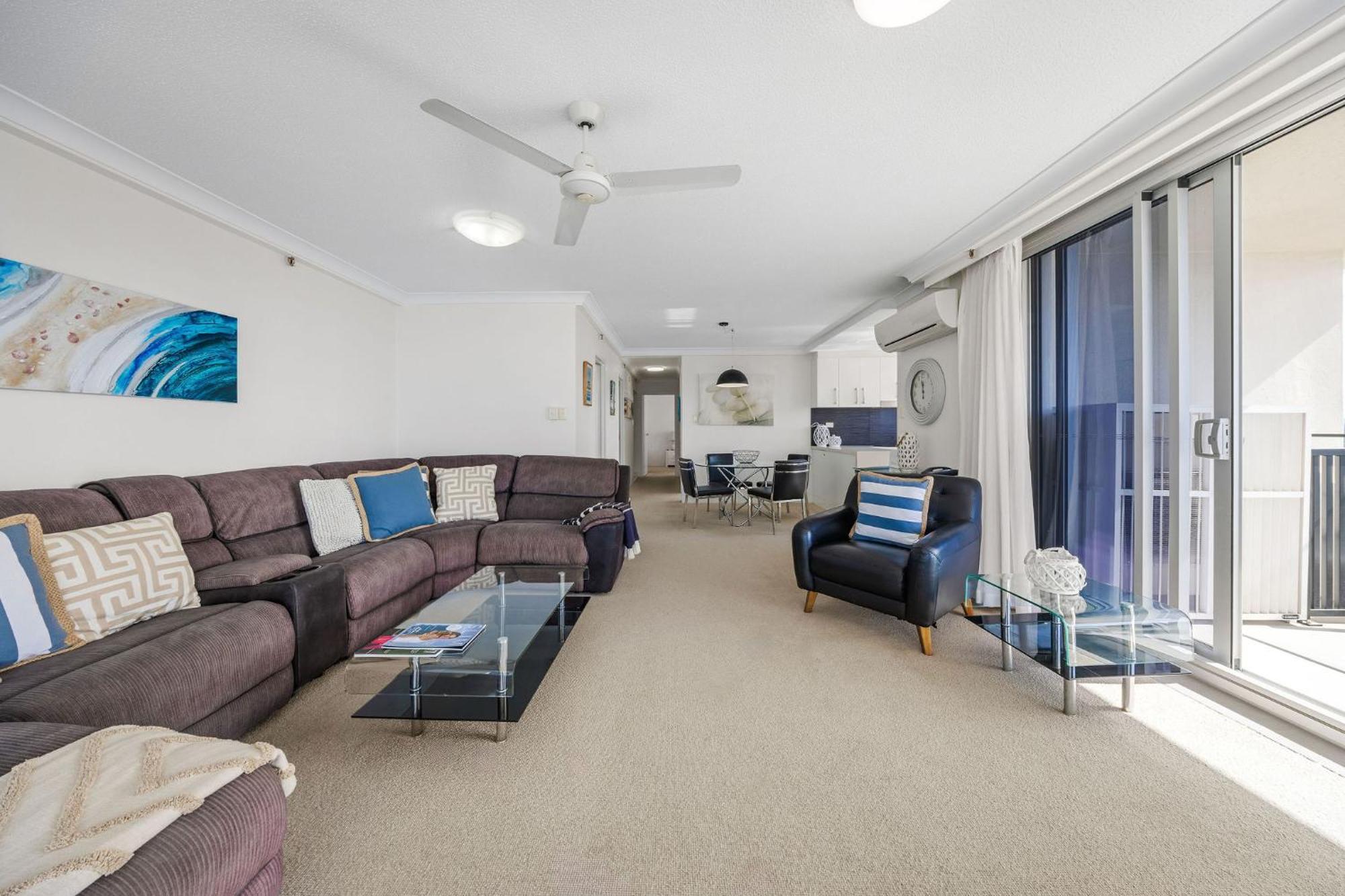 Ultiqa Beach Haven On Broadbeach Gold Coast Exterior photo
