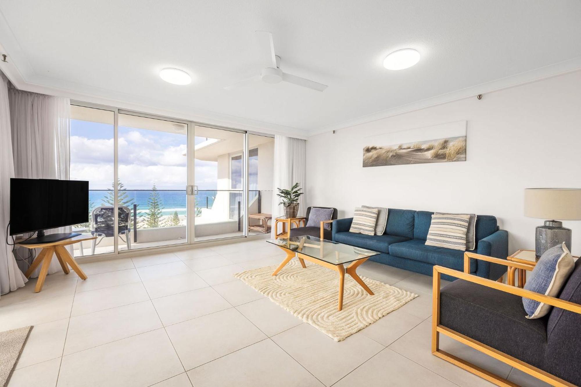 Ultiqa Beach Haven On Broadbeach Gold Coast Exterior photo