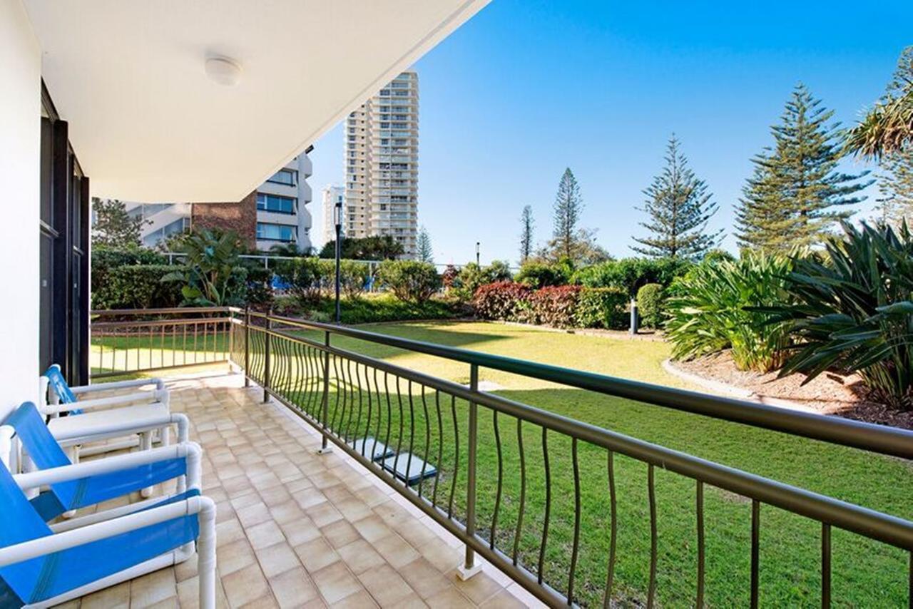 Ultiqa Beach Haven On Broadbeach Gold Coast Exterior photo