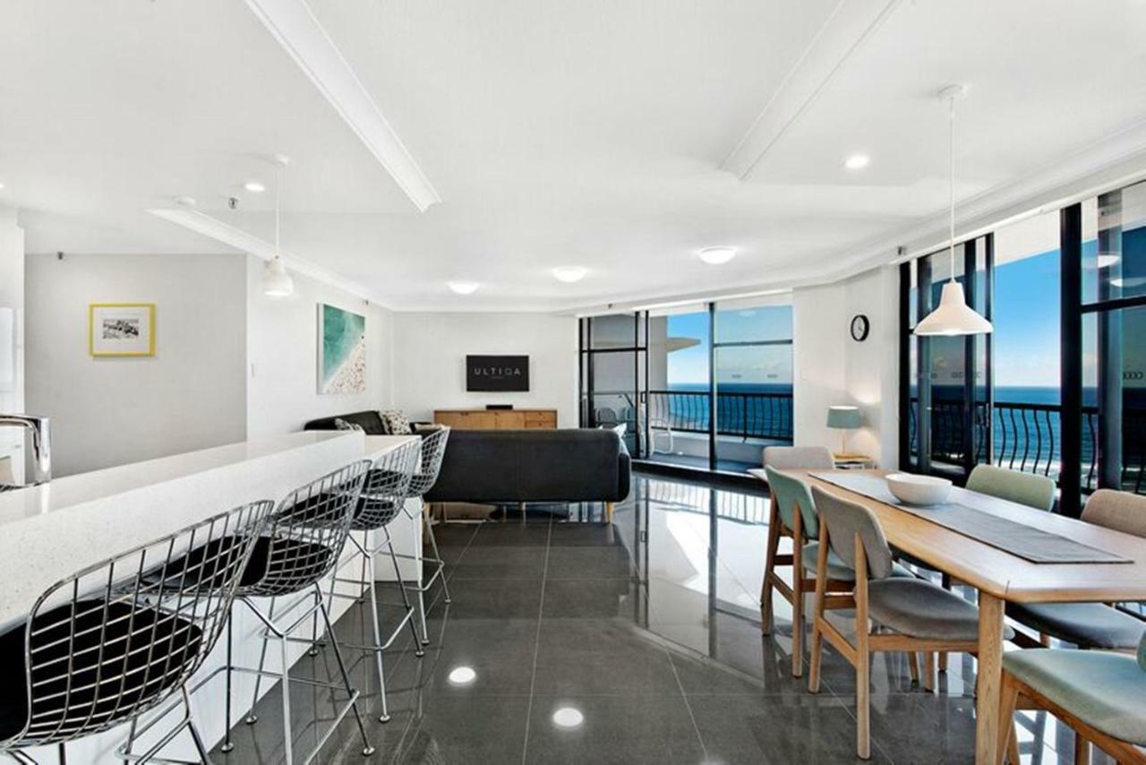 Ultiqa Beach Haven On Broadbeach Gold Coast Exterior photo